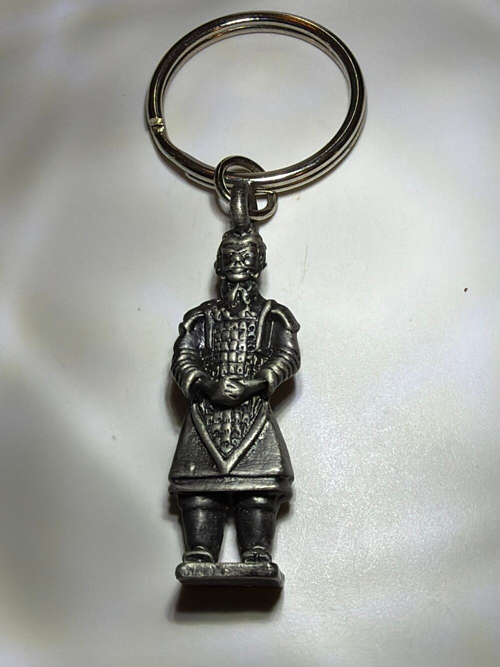 Vintage Pewter Scottish Highland Guard Piper Soldier Figure Keychain Key Ring